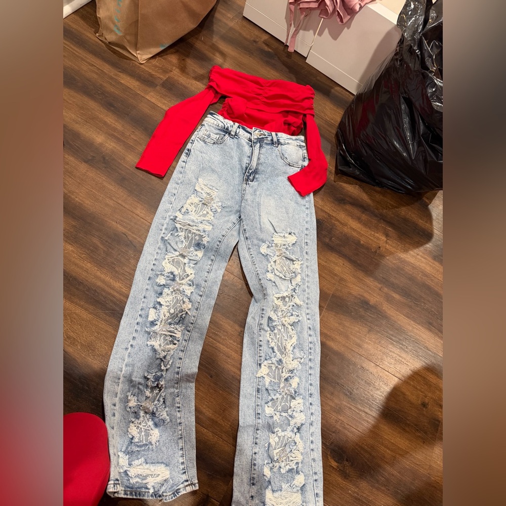 Distressed Light Blue Women's Jeans